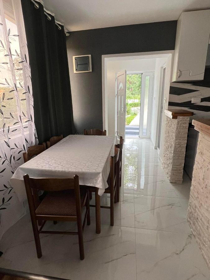 Apartman Glorija Kotor Extérieur photo
